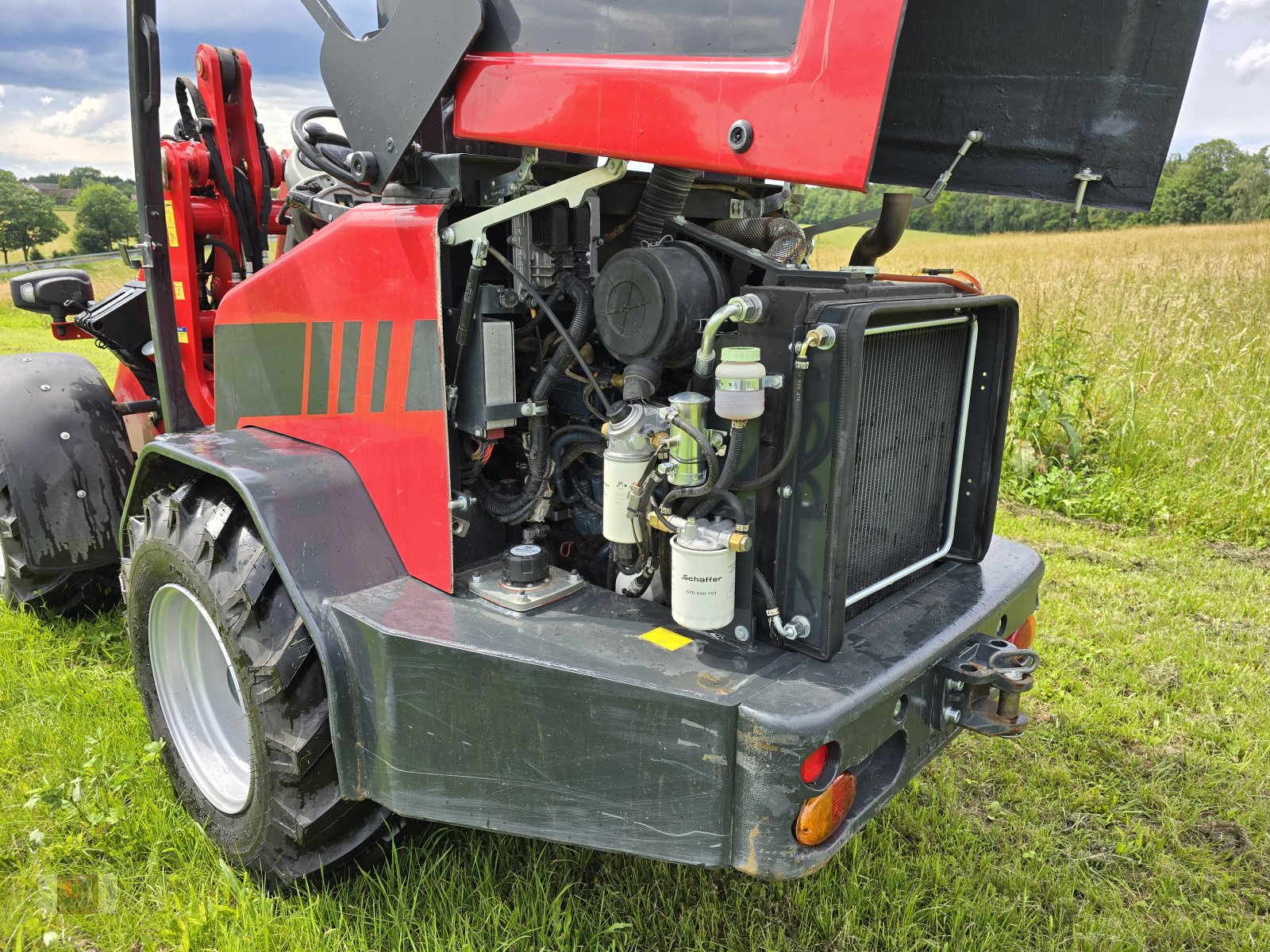 Kompaktlader van het type Schäffer 4670, Gebrauchtmaschine in Gerolsbach (Foto 13)