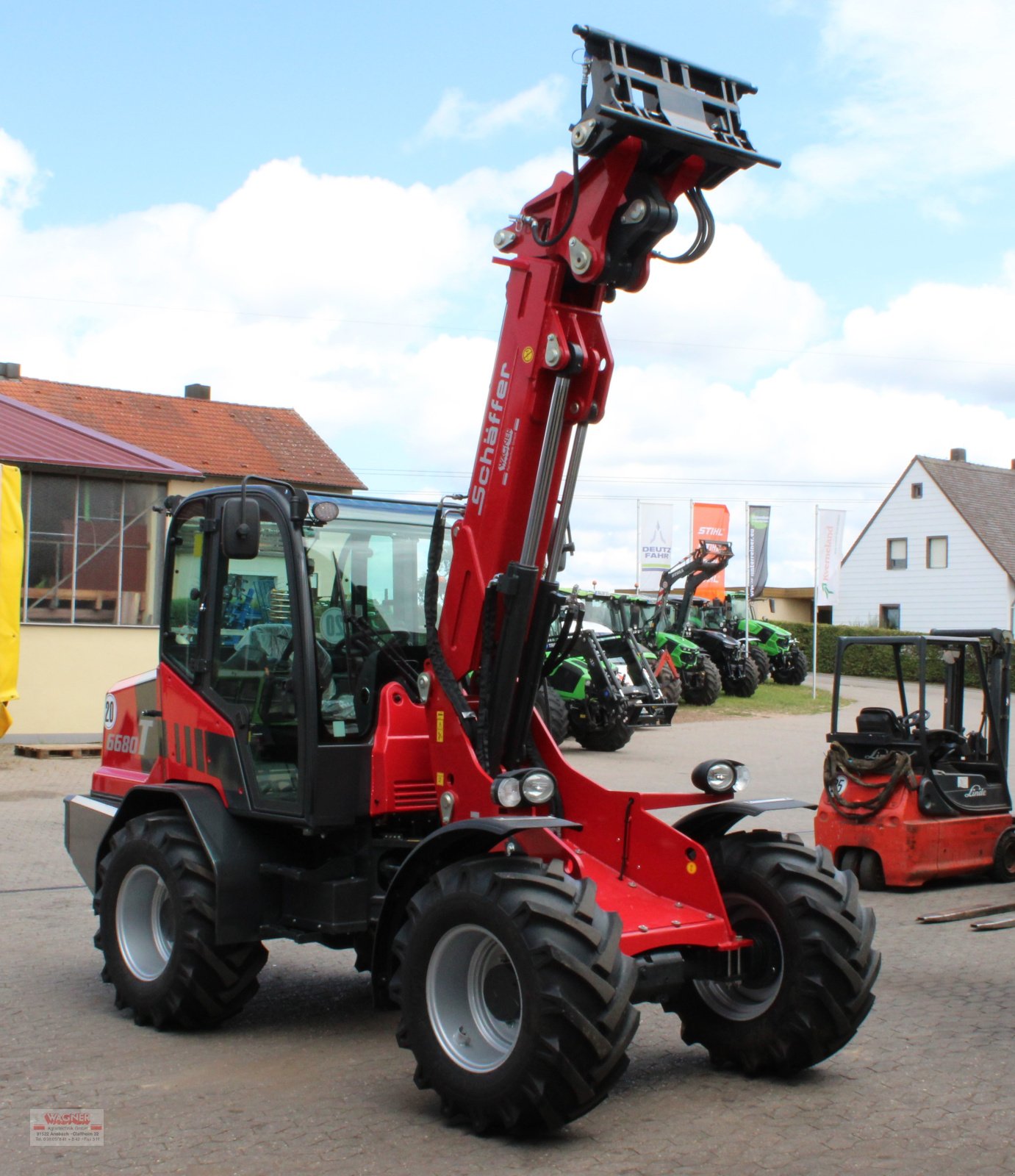 Kompaktlader of the type Schäffer 6680T, Neumaschine in Ansbach (Picture 3)