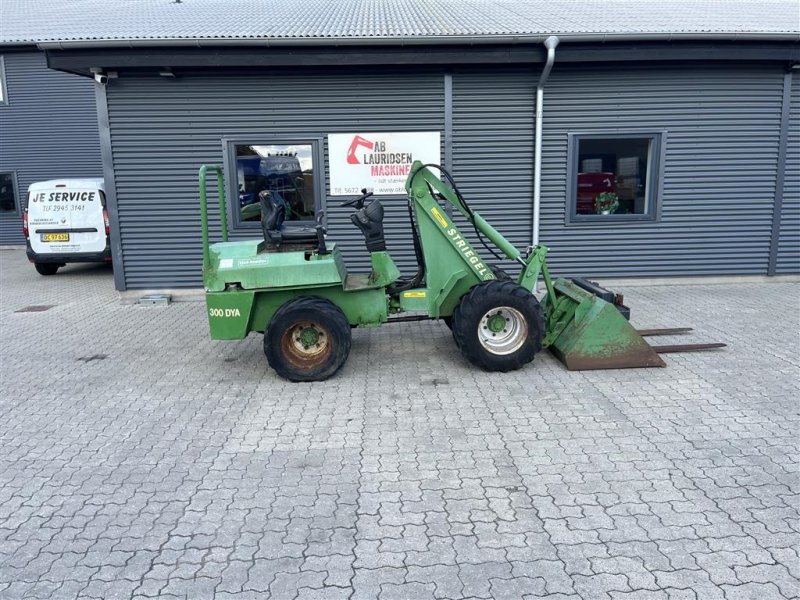 Kompaktlader of the type Sonstige 300 DYA skovl og gafler, Gebrauchtmaschine in Rønnede