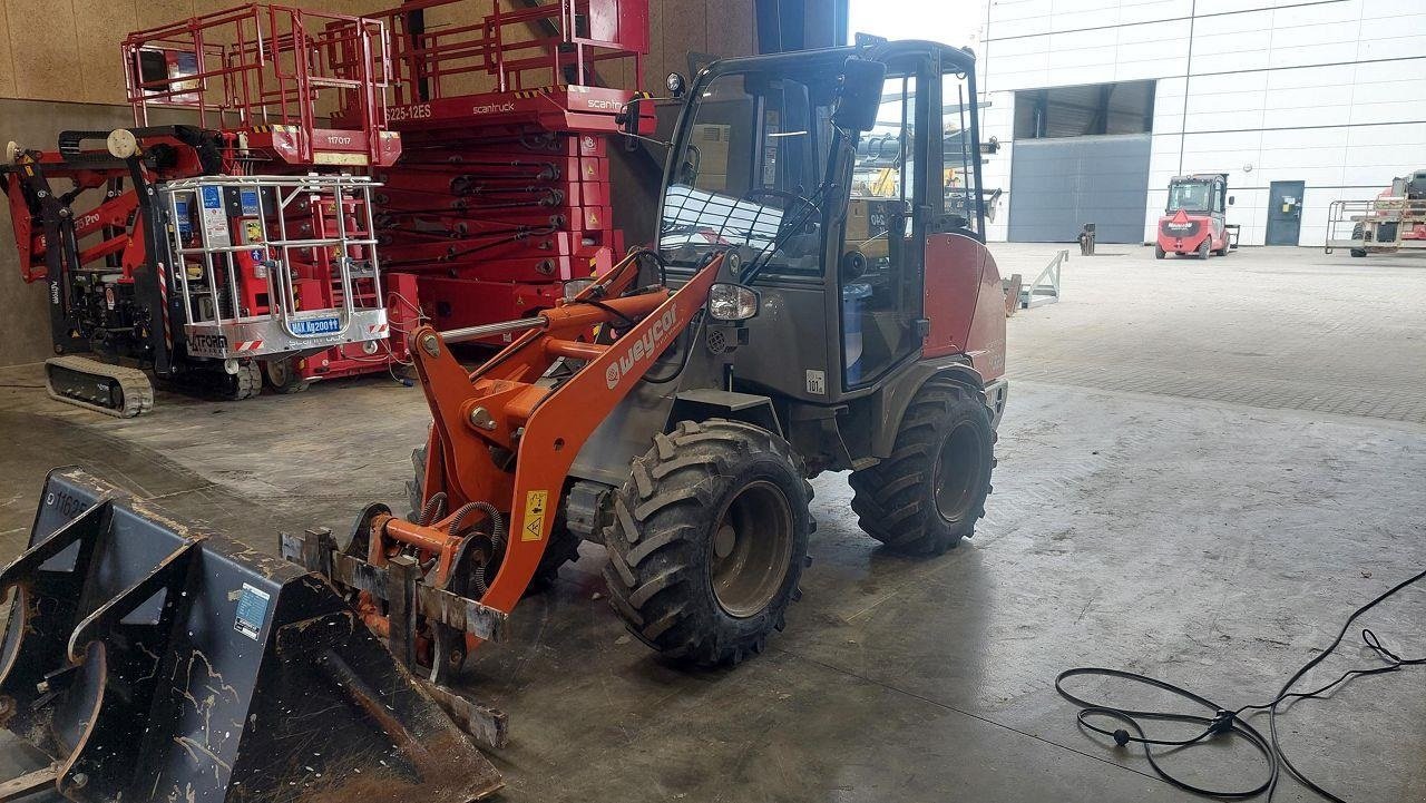 Kompaktlader du type Sonstige AR320 Cab, Gebrauchtmaschine en Skive (Photo 1)