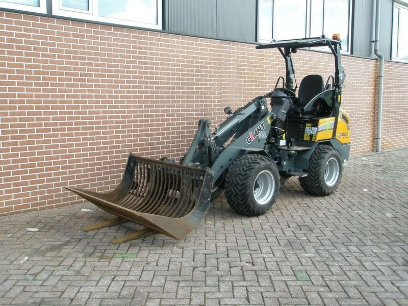 Kompaktlader del tipo Sonstige Giant G2200E, Gebrauchtmaschine en Barneveld (Imagen 1)