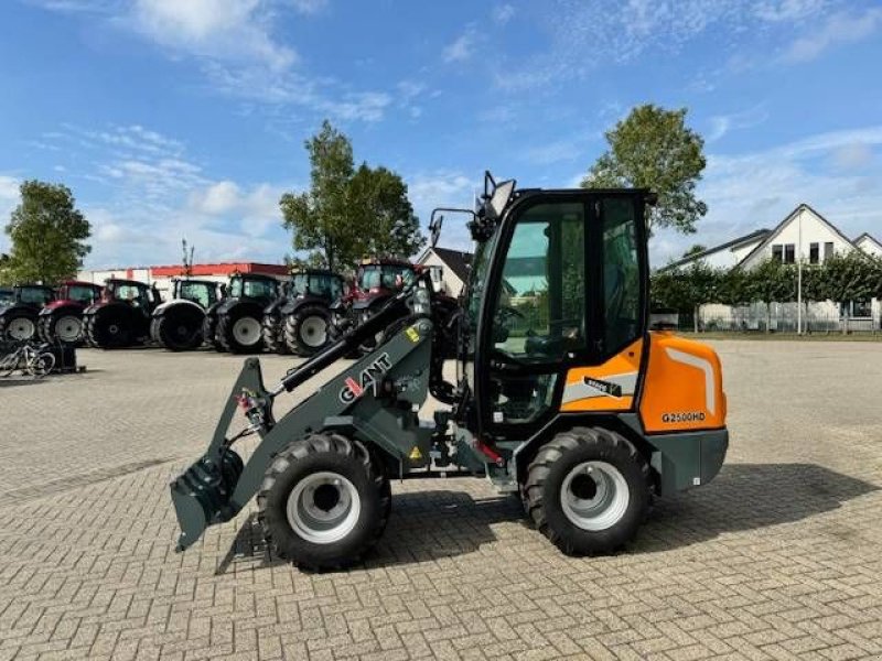 Kompaktlader a típus Sonstige Giant G2500HD met Cabine, Neumaschine ekkor: Marknesse (Kép 1)