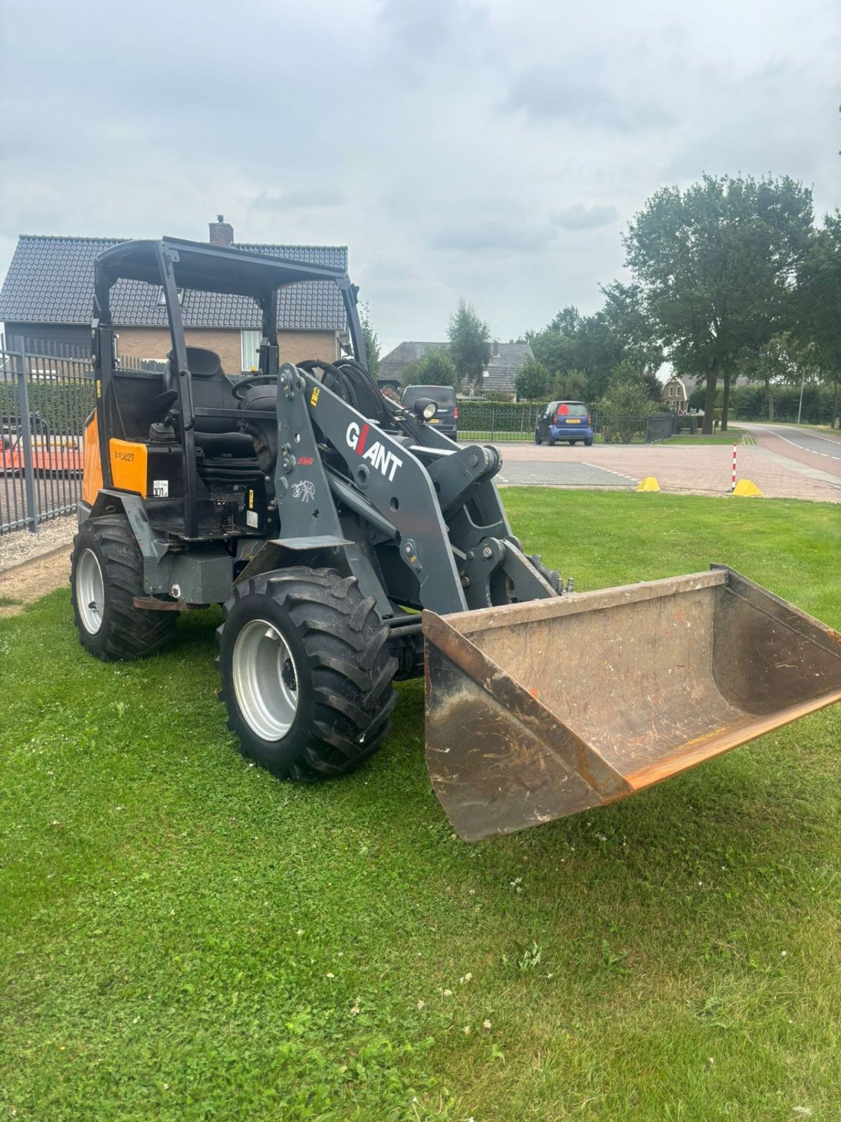 Kompaktlader des Typs Sonstige Giant V4502, Gebrauchtmaschine in Wadenoijen (Bild 2)