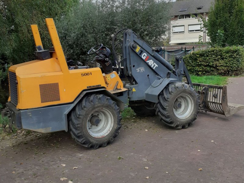 Kompaktlader van het type Sonstige Giant V5001t, Gebrauchtmaschine in Alblasserdam (Foto 1)