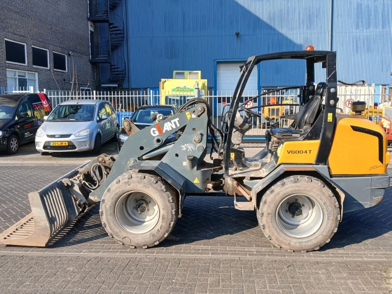 Kompaktlader van het type Sonstige Giant V6004T., Gebrauchtmaschine in Alblasserdam (Foto 1)