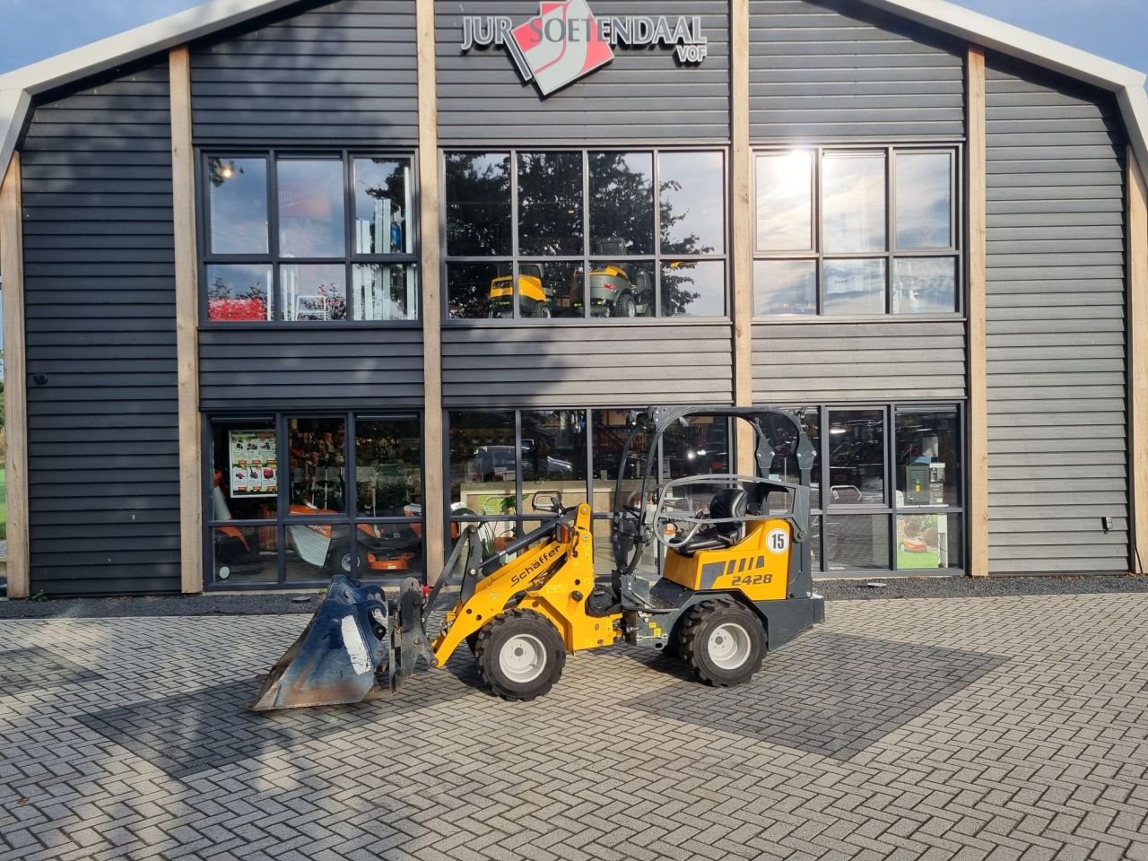 Kompaktlader des Typs Sonstige Sch&auml;ffer 2428, Gebrauchtmaschine in Lunteren (Bild 2)