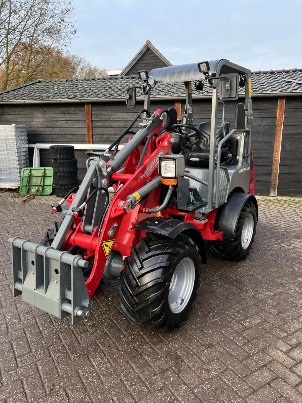 Kompaktlader of the type Sonstige Weidemann 1280, Neumaschine in Putten (Picture 3)