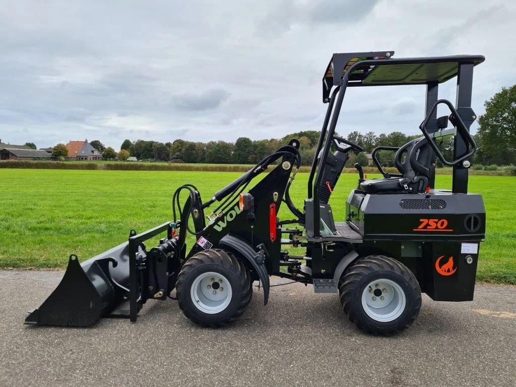 Kompaktlader van het type Sonstige WOLF 750 shovel NIEUW, Gebrauchtmaschine in Scharsterbrug (Foto 1)