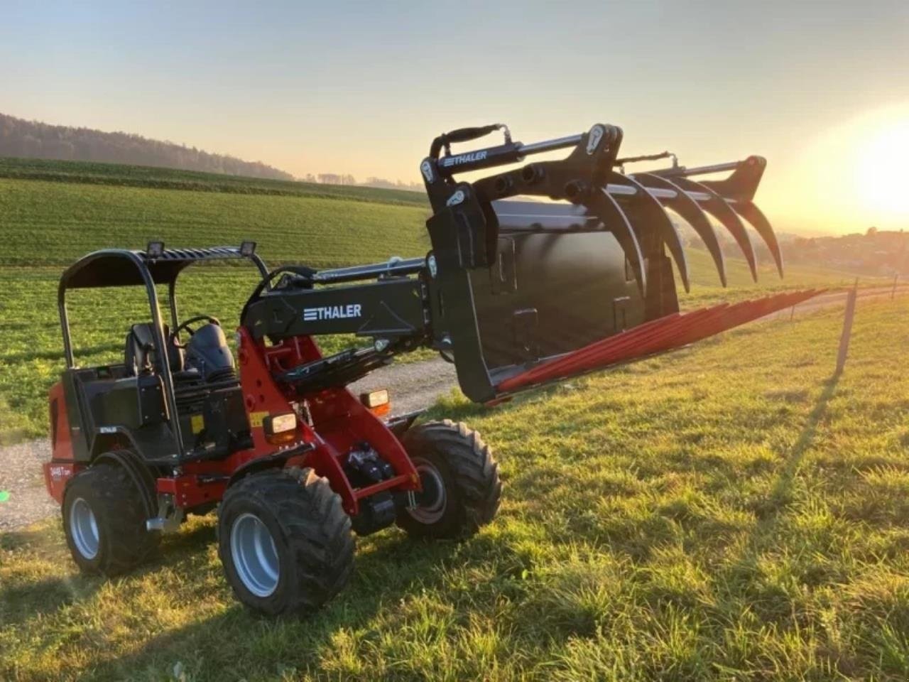 Kompaktlader typu Thaler 3448-T-DPF, Gebrauchtmaschine v Skjern (Obrázek 3)