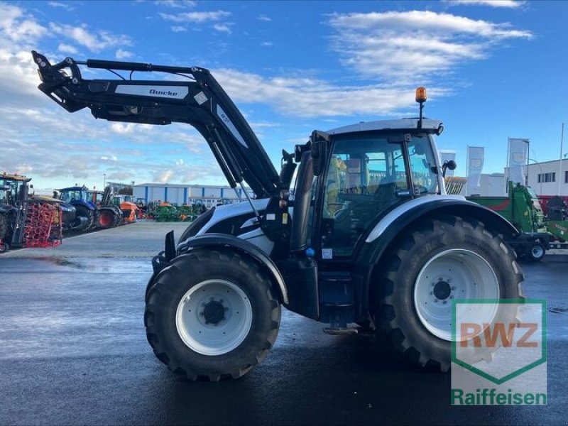 Kompaktlader tip Valtra N134 H5, Gebrauchtmaschine in Wölfersheim-Berstadt (Poză 2)