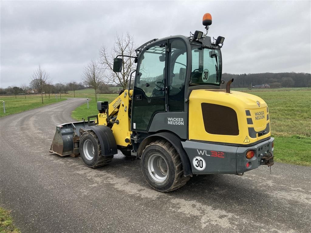 Kompaktlader des Typs Wacker Neuson WL32, Gebrauchtmaschine in Horsens (Bild 3)