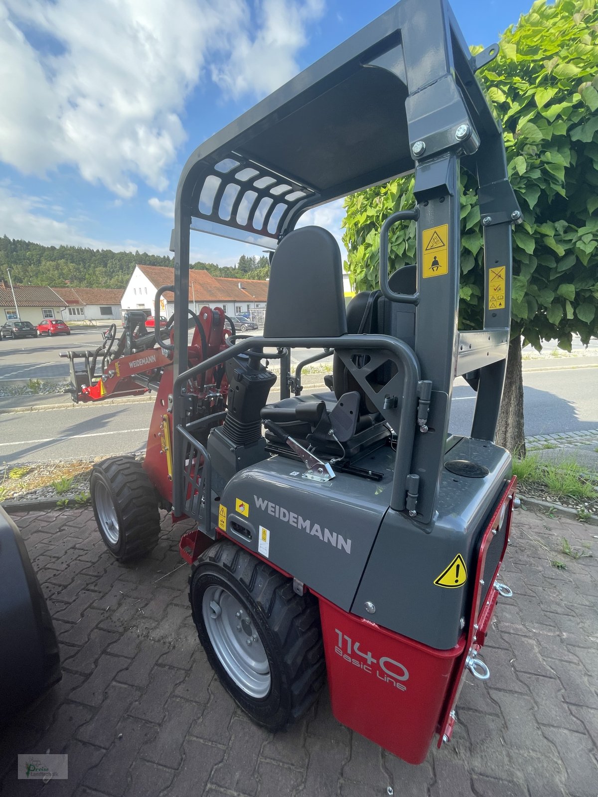 Kompaktlader van het type Weidemann  1140, Neumaschine in Bad Kötzting (Foto 3)