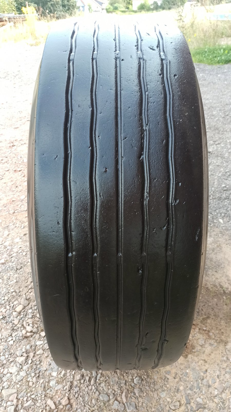 Komplettrad des Typs Dunlop 385/65R22,5, gebraucht in Saarlouis (Bild 3)