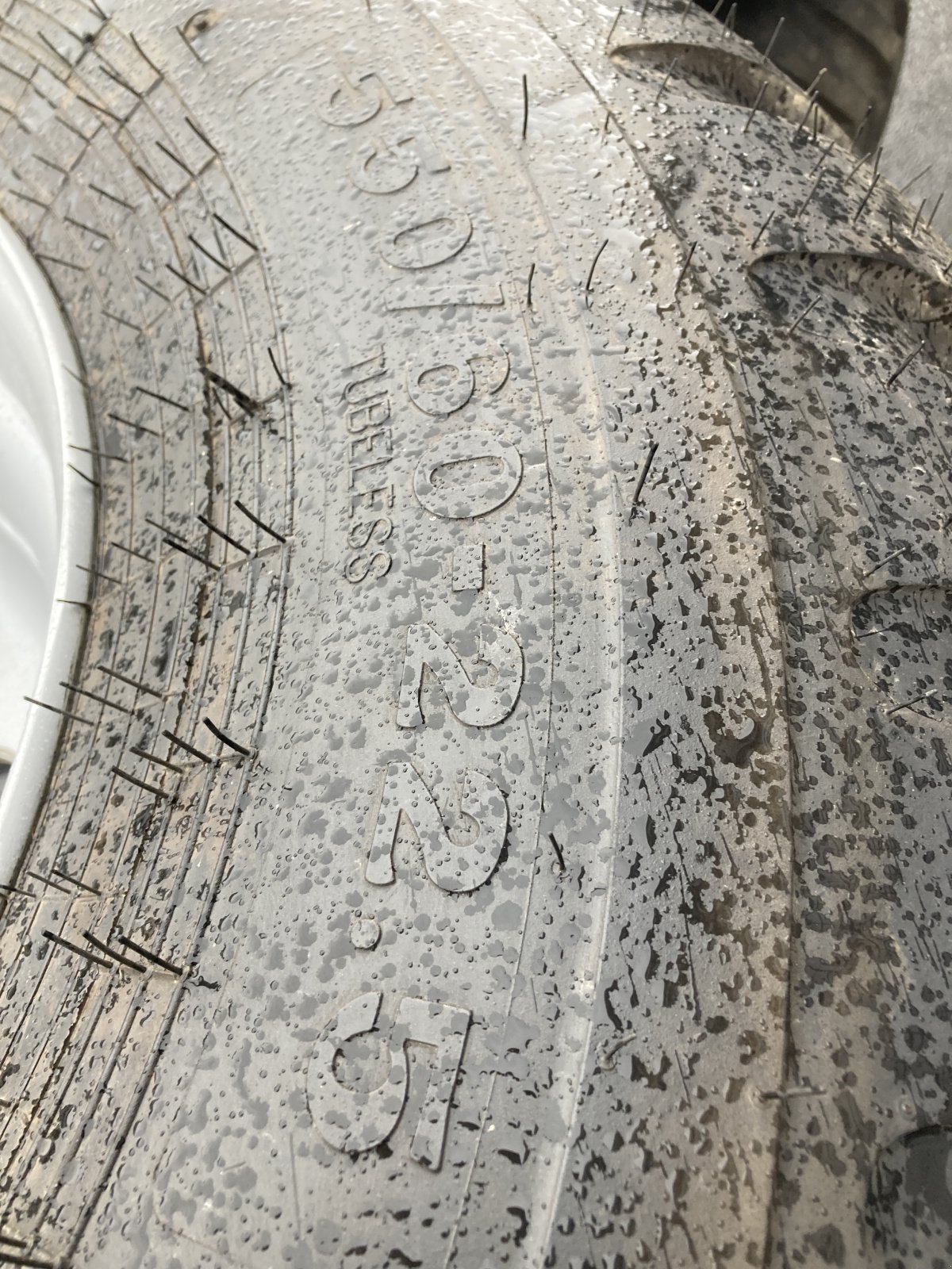 Komplettradsatz del tipo Alliance 550/60 R 22.5, Gebrauchtmaschine In Wülfershausen an der Saale (Immagine 7)