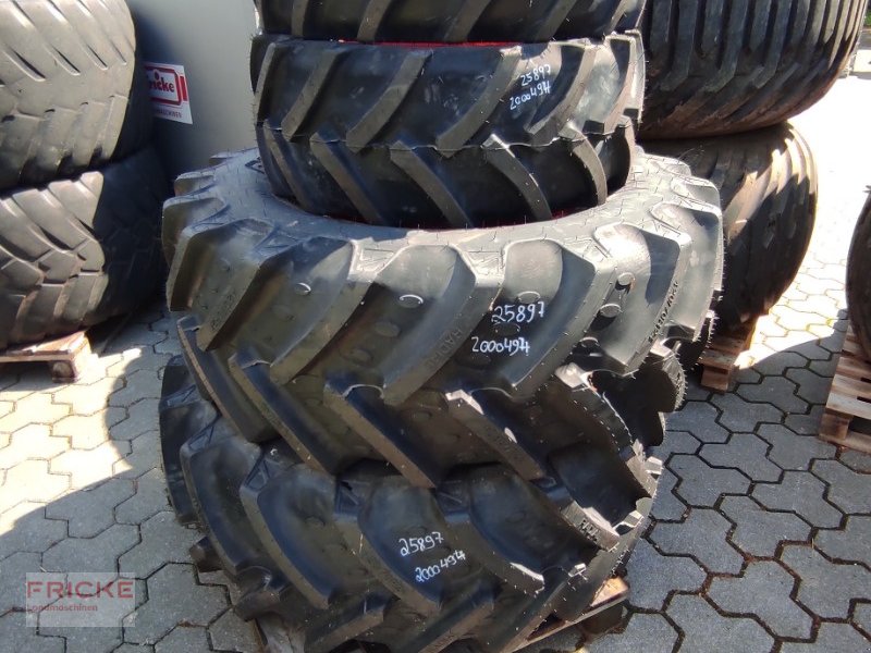 Komplettradsatz typu BKT 2x 320/65R16 + 2x 420/70R24, Neumaschine w Bockel - Gyhum (Zdjęcie 1)