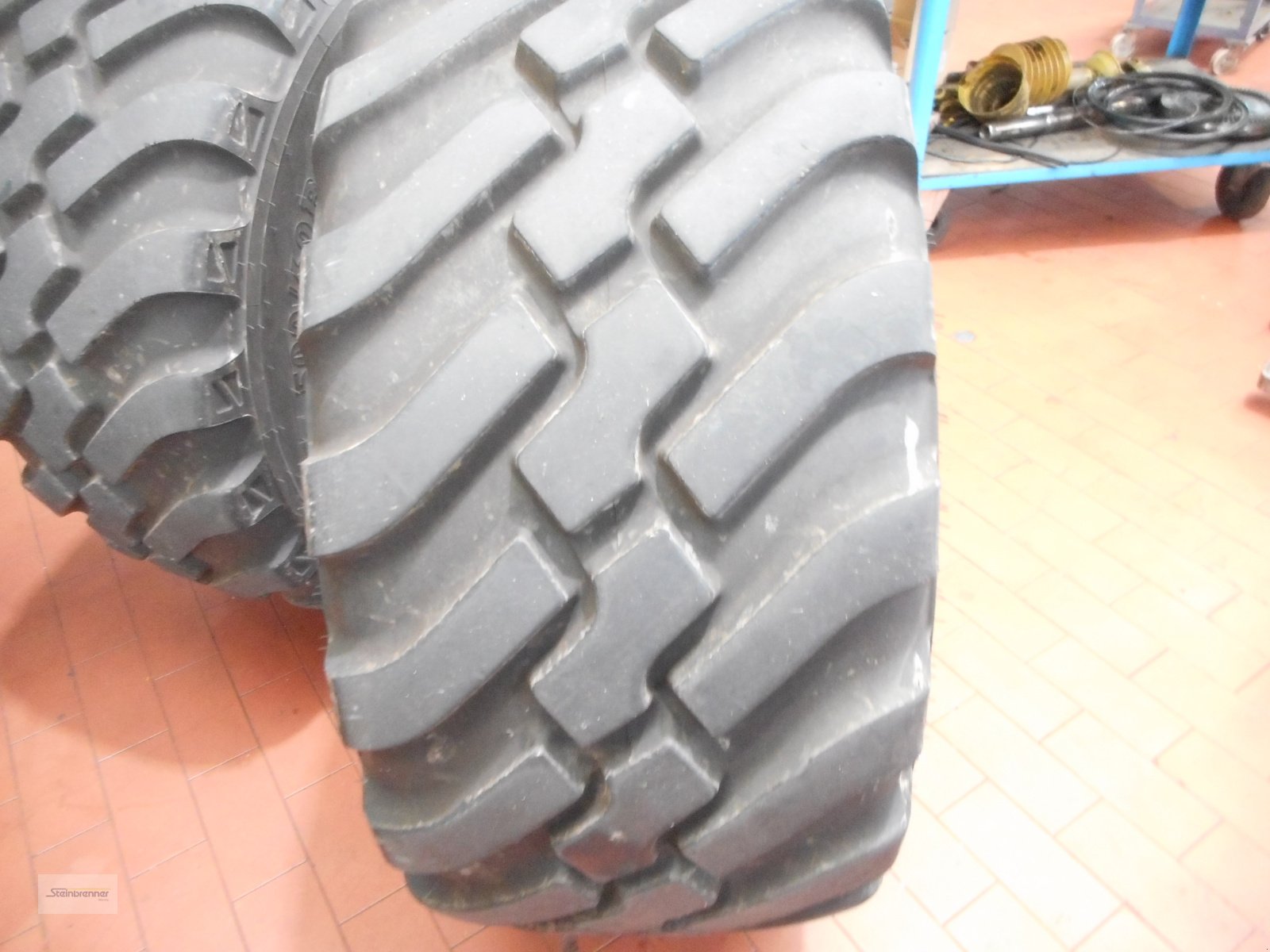 Komplettradsatz типа BKT 500/60R22.5, Gebrauchtmaschine в Wörnitz (Фотография 2)