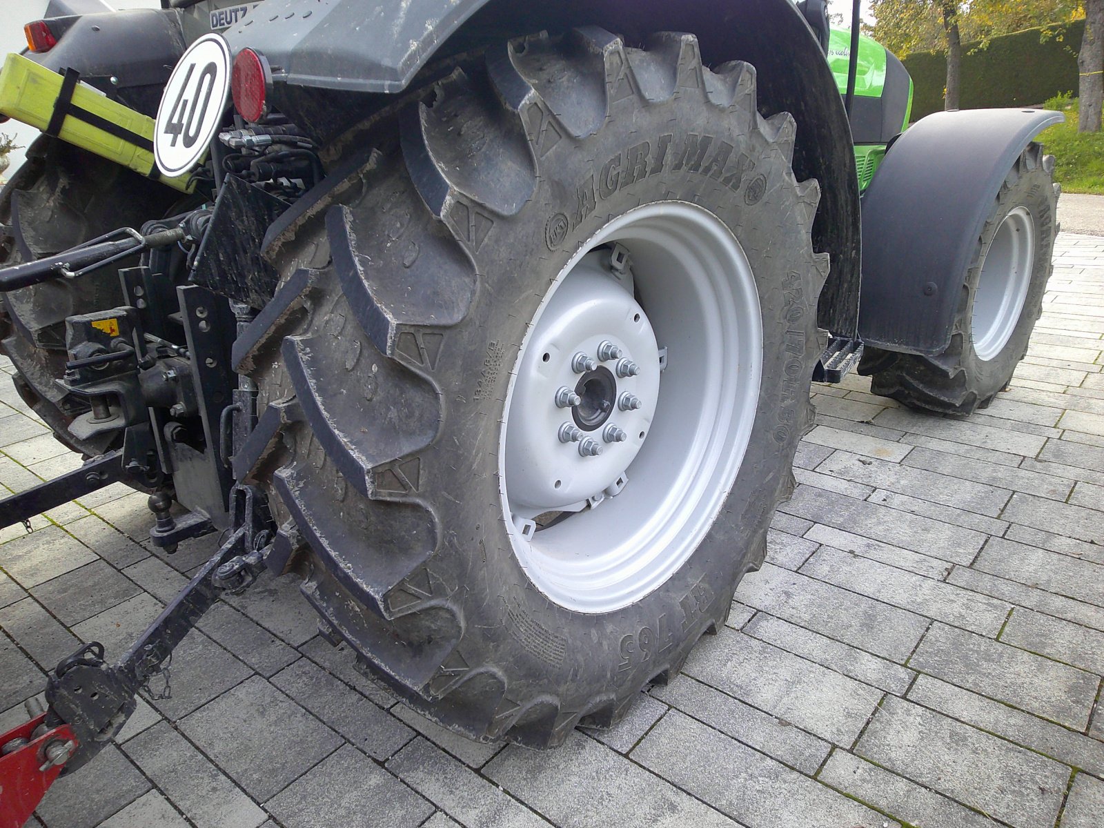 Komplettradsatz des Typs BKT Rädersatz 420/70 R30, 360/70 R20, Stollenprofil 90%, Gebrauchtmaschine in Daiting (Bild 3)