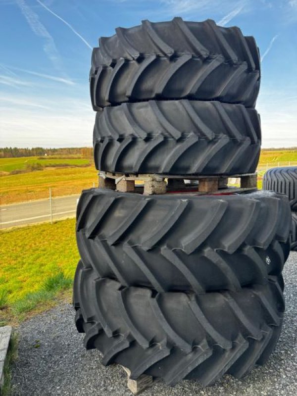 Komplettradsatz tip CLAAS 480/65R28 600/65R38 ABVERKAUF, Neumaschine in Hollfeld (Poză 1)