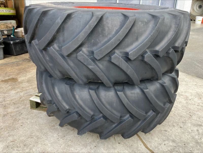 Komplettradsatz Türe ait CLAAS 680/80R38 500/85R30 *AKTION*, Neumaschine içinde Cham (resim 4)