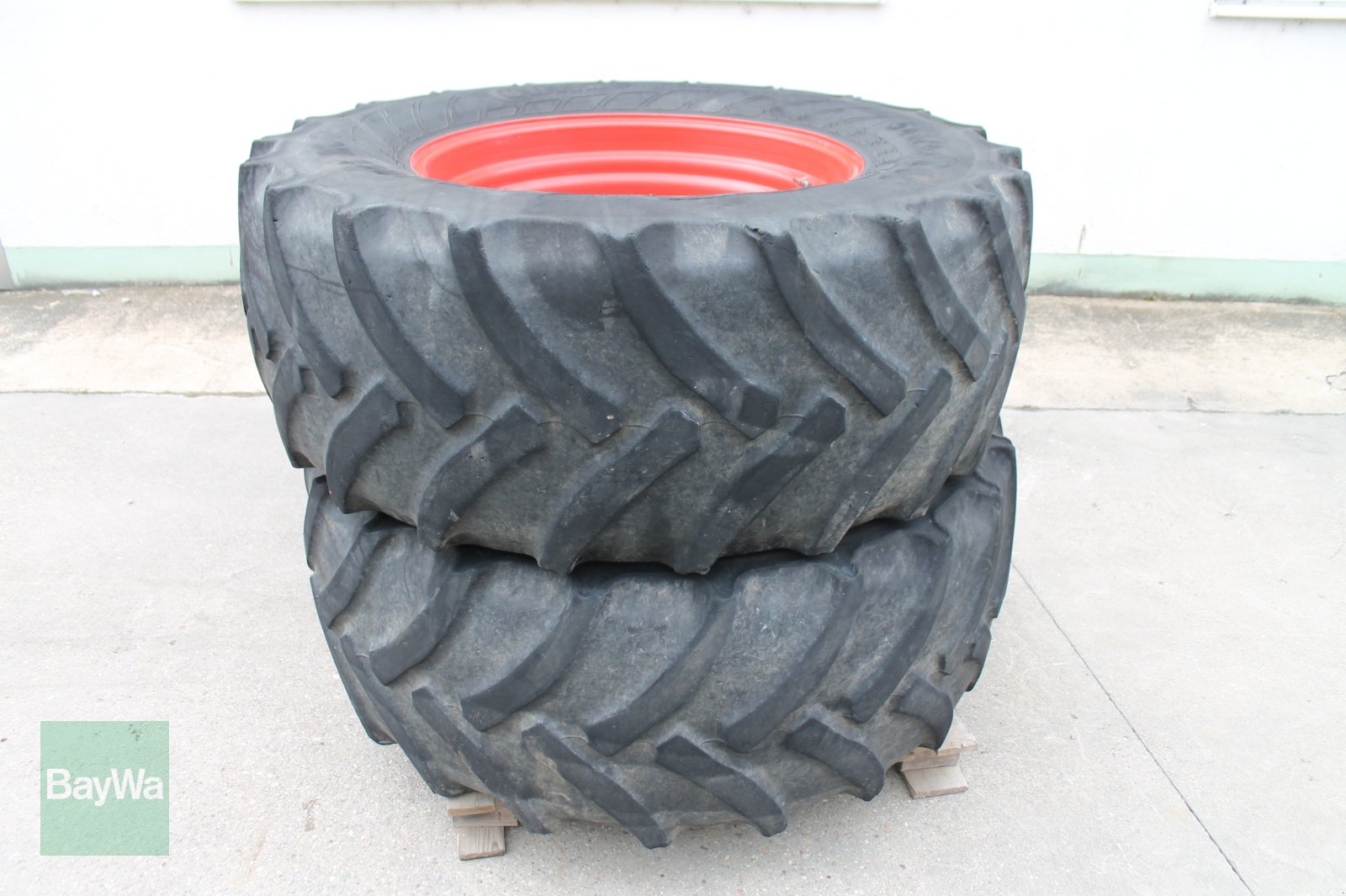 Komplettradsatz des Typs Continental 540/65 R30, Gebrauchtmaschine in Straubing (Bild 2)