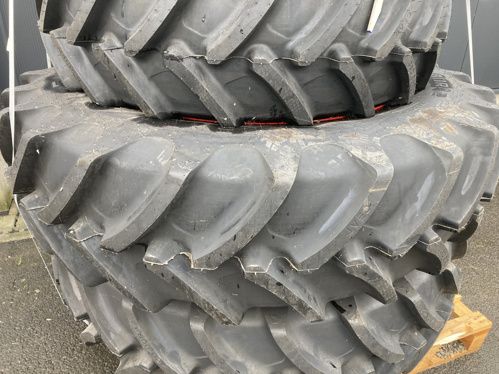 Komplettradsatz van het type Fendt 380/85 R30 + 480/80 R42 Fendt 700 Vario 2,10 m Spur, Gebrauchtmaschine in Wülfershausen an der Saale (Foto 7)