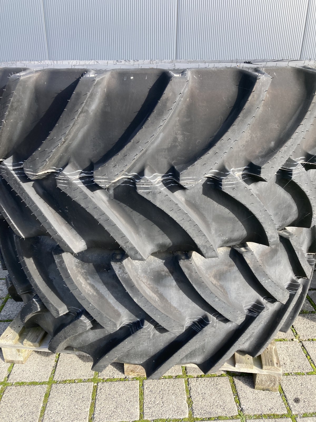 Komplettradsatz типа Fendt 480/70 R24 + 600/65 R38 Michelin Mitas, Gebrauchtmaschine в Wülfershausen an der Saale (Фотография 2)