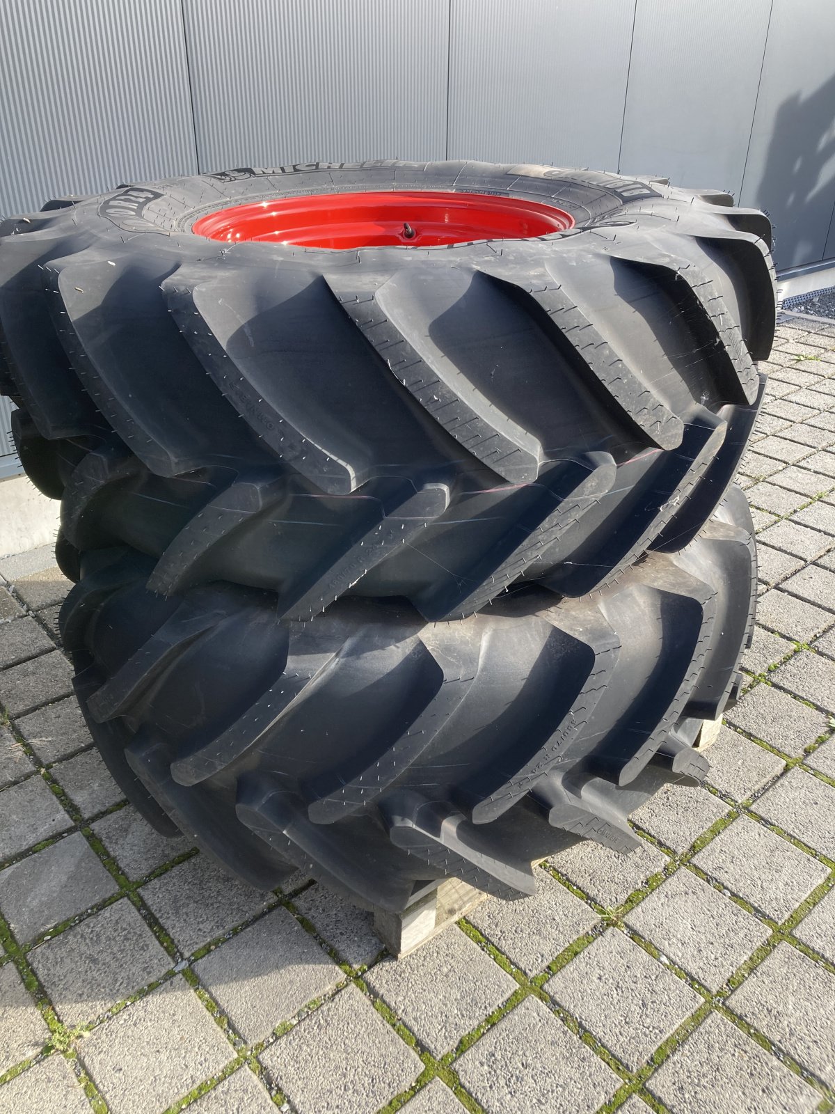 Komplettradsatz от тип Fendt 480/70 R24 + 600/65 R38 Michelin Mitas, Gebrauchtmaschine в Wülfershausen an der Saale (Снимка 3)