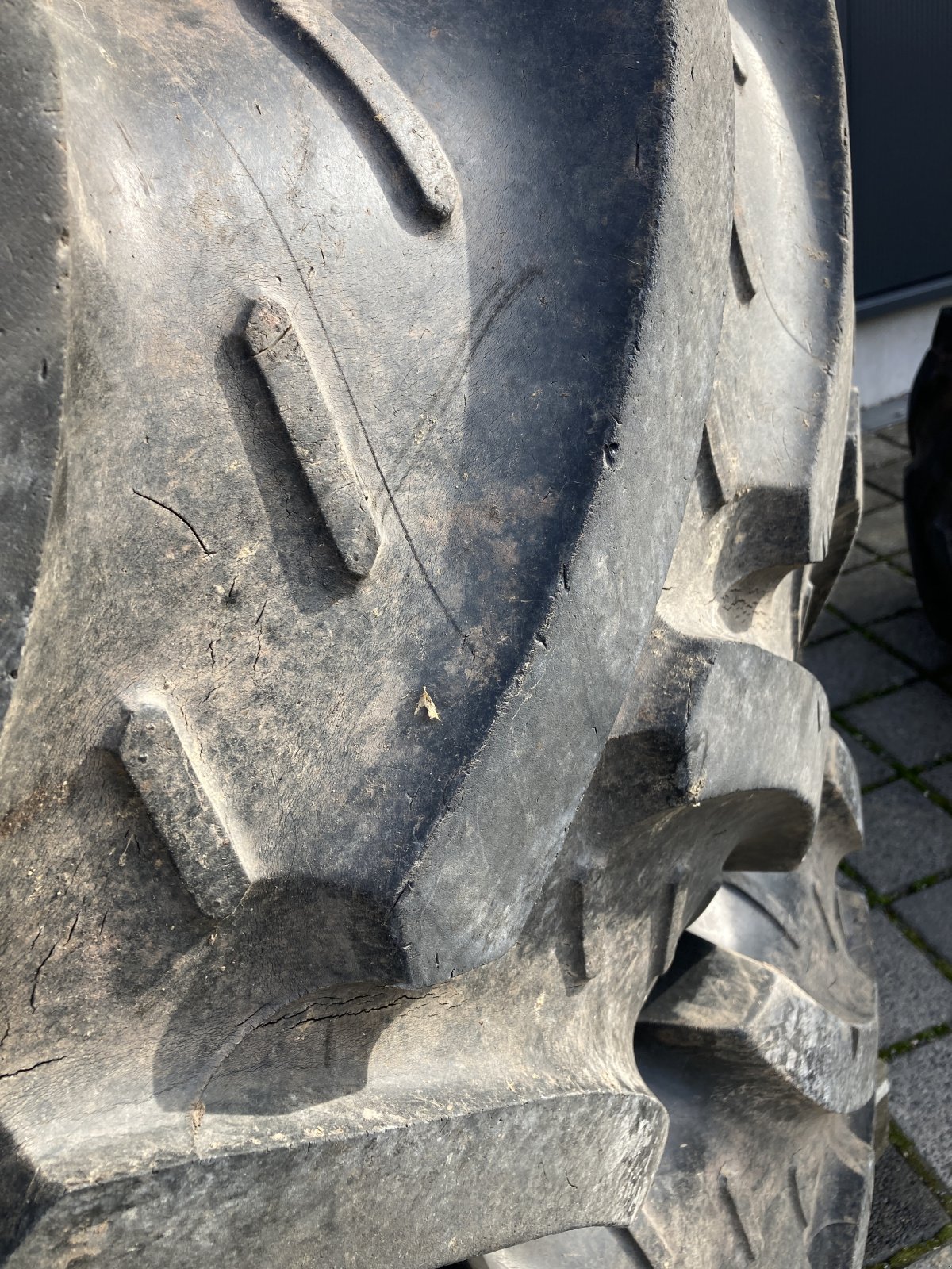 Komplettradsatz des Typs Fendt 520/70 R38 + 480/70 R24 Pirelli Kleber, Gebrauchtmaschine in Wülfershausen an der Saale (Bild 4)