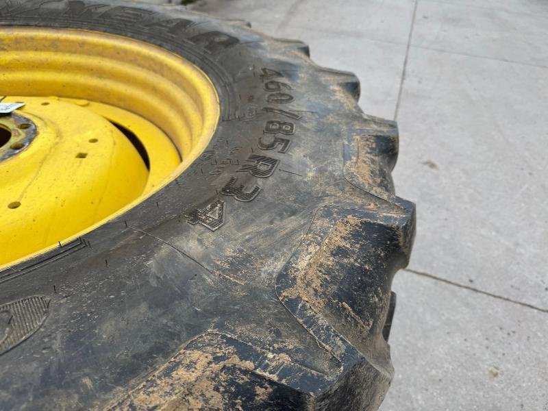 Komplettradsatz от тип GoodYear 460/85R34, Gebrauchtmaschine в ESCAUDOEUVRES (Снимка 3)