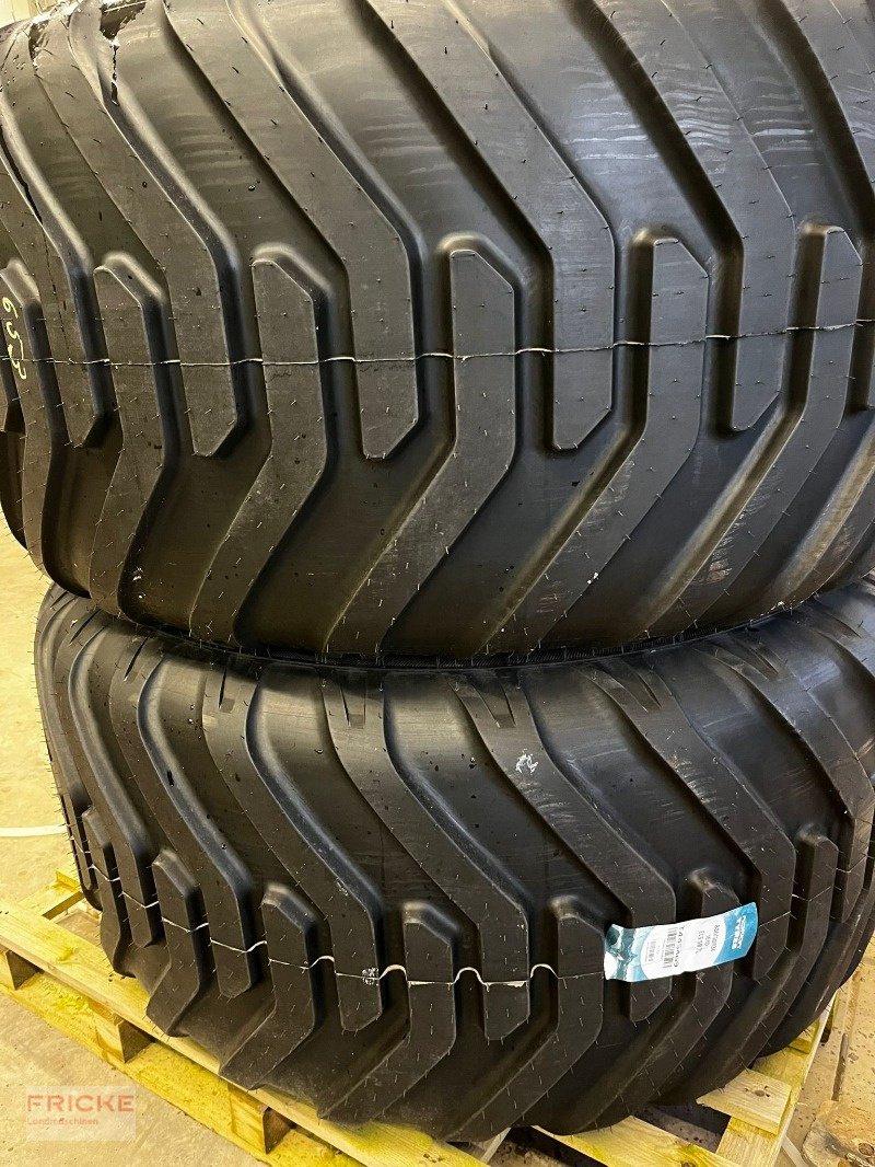 Komplettradsatz des Typs Grasdorf 6 x 800/50 R34 Nokian ELS SB 181 D TL, Neumaschine in Bockel - Gyhum (Bild 4)