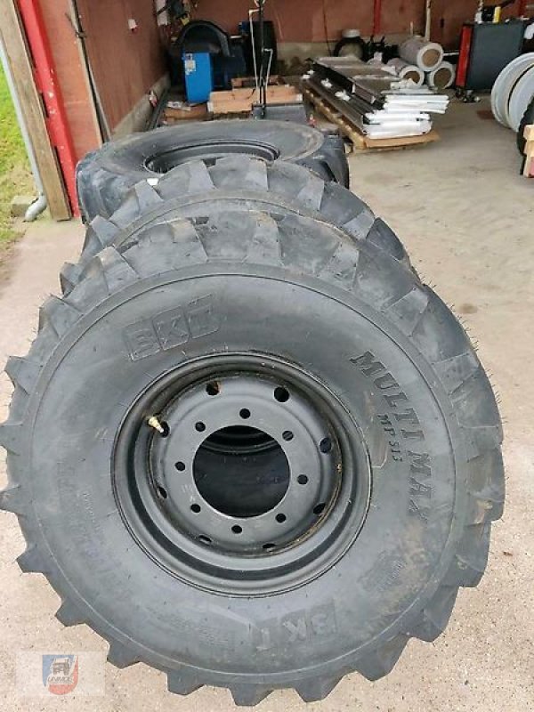 Komplettradsatz typu Mercedes-Benz U1600 Kompletträder 425/75R20 Felge Michelin NEU, Neumaschine w Fitzen (Zdjęcie 2)