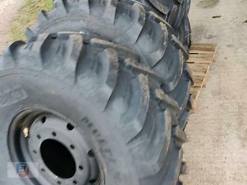 Komplettradsatz tip Mercedes-Benz U1600 Kompletträder 425/75R20 Felge Michelin NEU, Neumaschine in Fitzen (Poză 1)