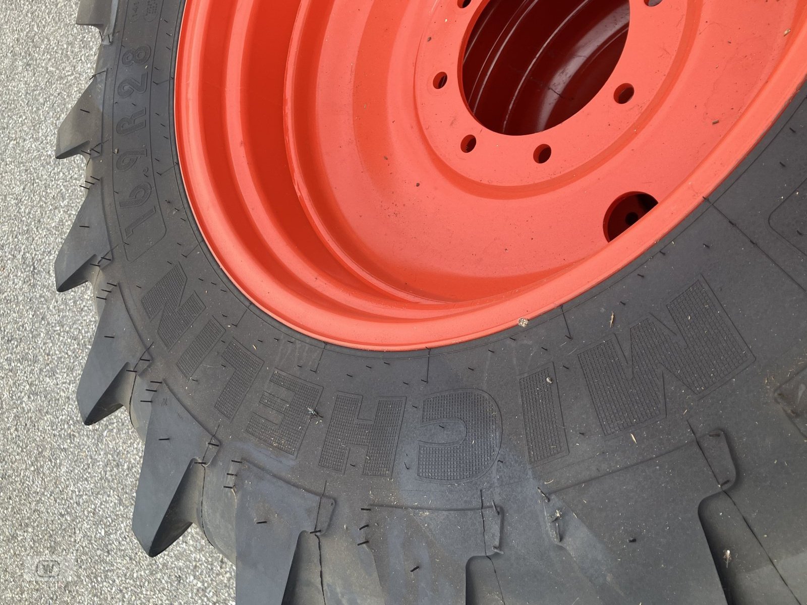 Komplettradsatz tipa Michelin 16.9 R28, Gebrauchtmaschine u Zell an der Pram (Slika 4)