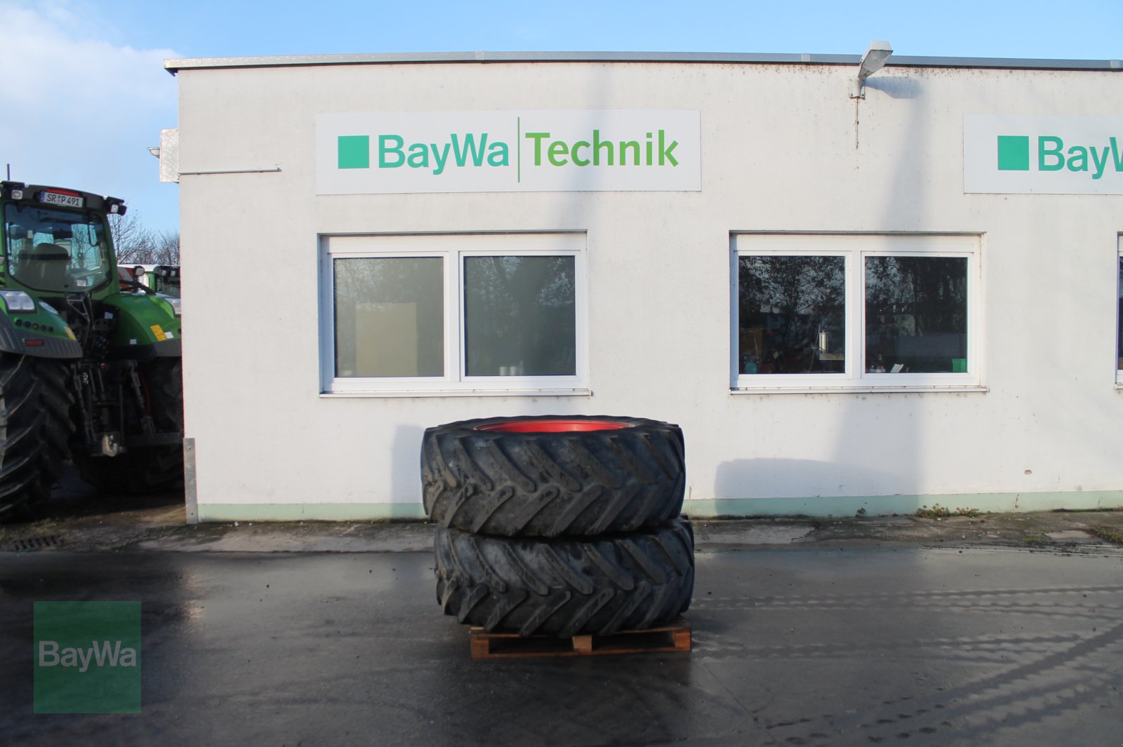 Komplettradsatz of the type Michelin 540/65 R34, Gebrauchtmaschine in Straubing (Picture 1)