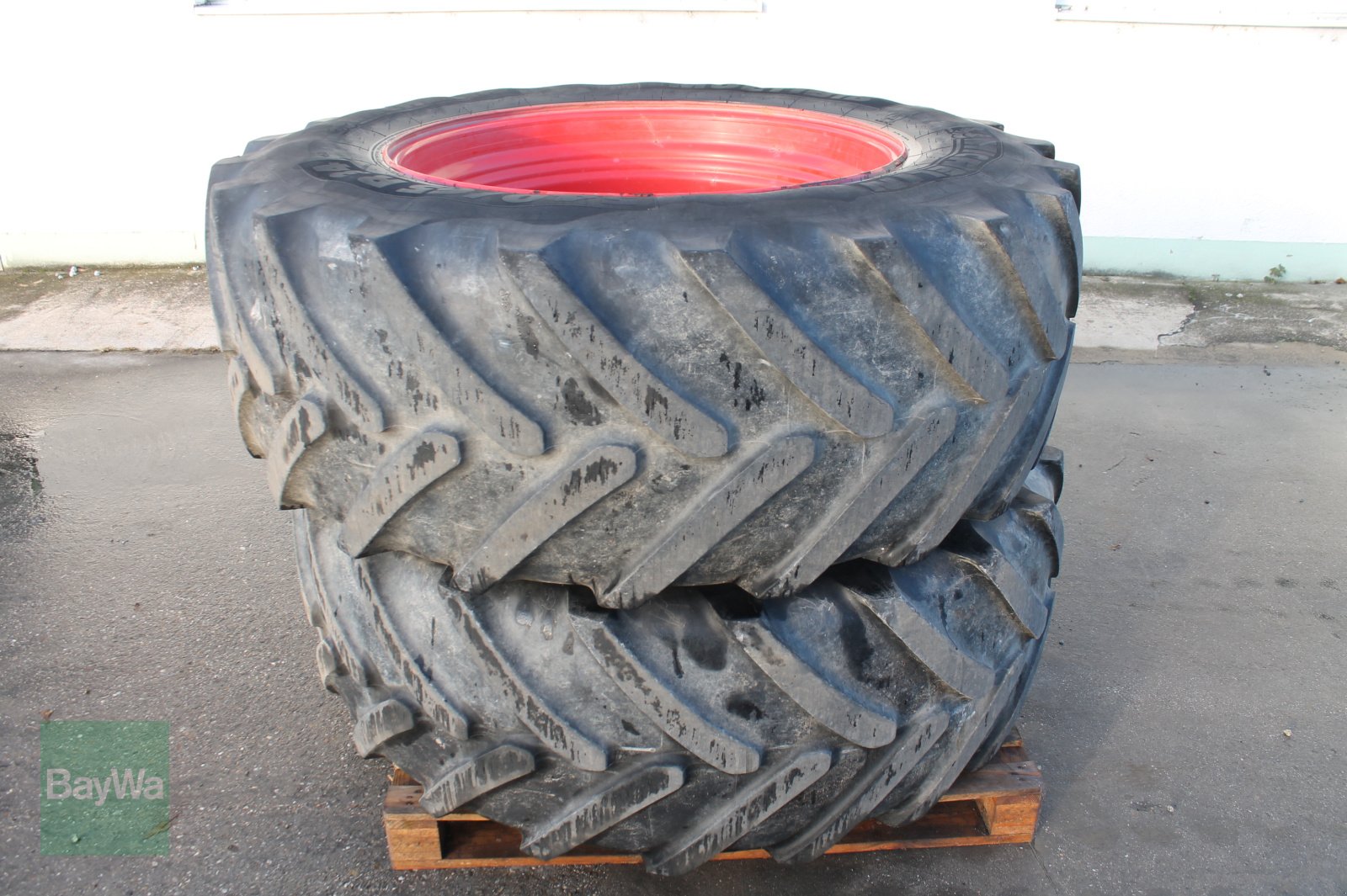 Komplettradsatz of the type Michelin 540/65 R34, Gebrauchtmaschine in Straubing (Picture 2)