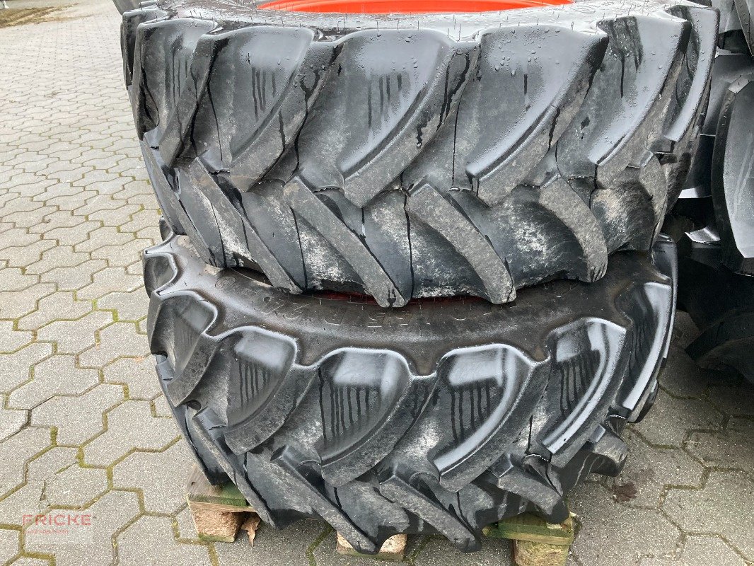 Komplettradsatz des Typs Mitas 2x 440/65R24, Gebrauchtmaschine in Bockel - Gyhum (Bild 4)