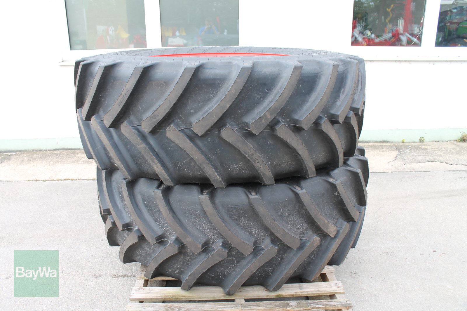 Komplettradsatz typu Mitas 650/65 R42, Gebrauchtmaschine w Straubing (Zdjęcie 3)