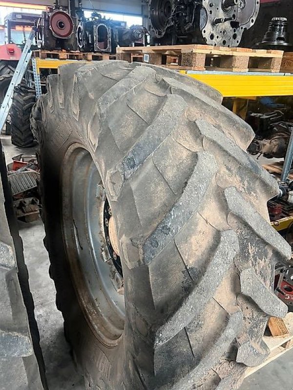 Komplettradsatz tip Sonstige 2 Kompletträder, Trelleborg 600/65R38, CASE Maxxum 5140, usw., Gebrauchtmaschine in Meinerzhagen (Poză 4)