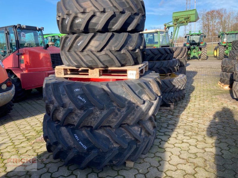 Komplettradsatz of the type Trelleborg 420/70R24 & 540/65R38, Neumaschine in Bockel - Gyhum (Picture 1)