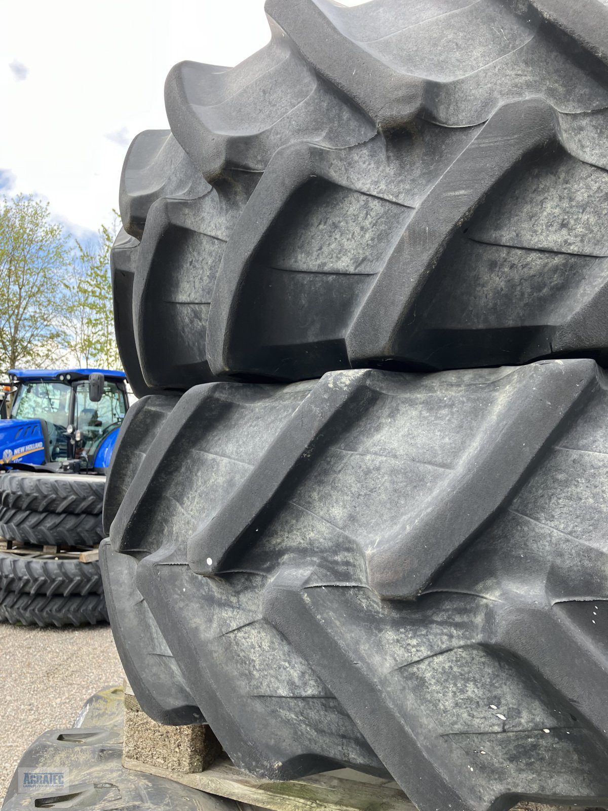 Komplettradsatz des Typs Trelleborg 480/70 R30 + 580/70 R42, Gebrauchtmaschine in Salching bei Straubing (Bild 4)