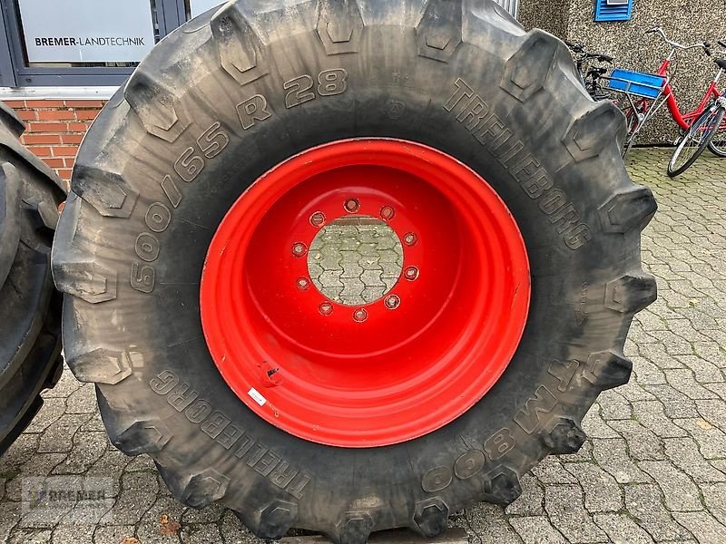 Komplettradsatz tip Trelleborg 600/65R28 TM800, Gebrauchtmaschine in Asendorf (Poză 2)