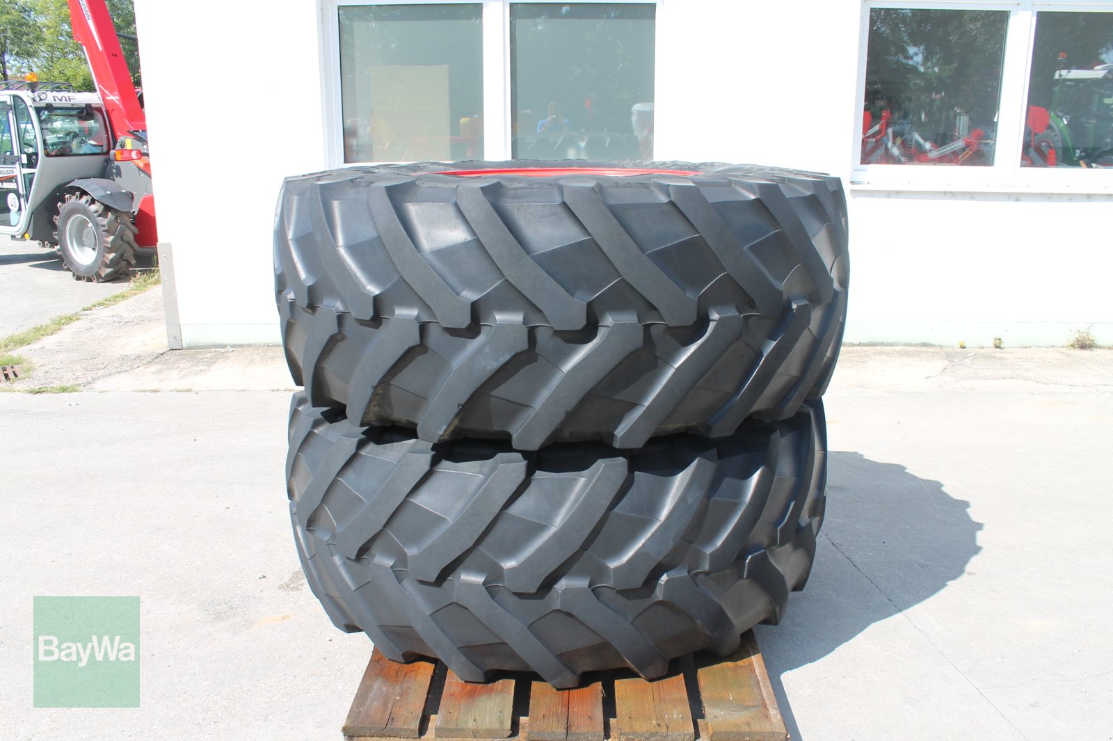 Komplettradsatz du type Trelleborg 650/75 R38, Gebrauchtmaschine en Straubing (Photo 2)