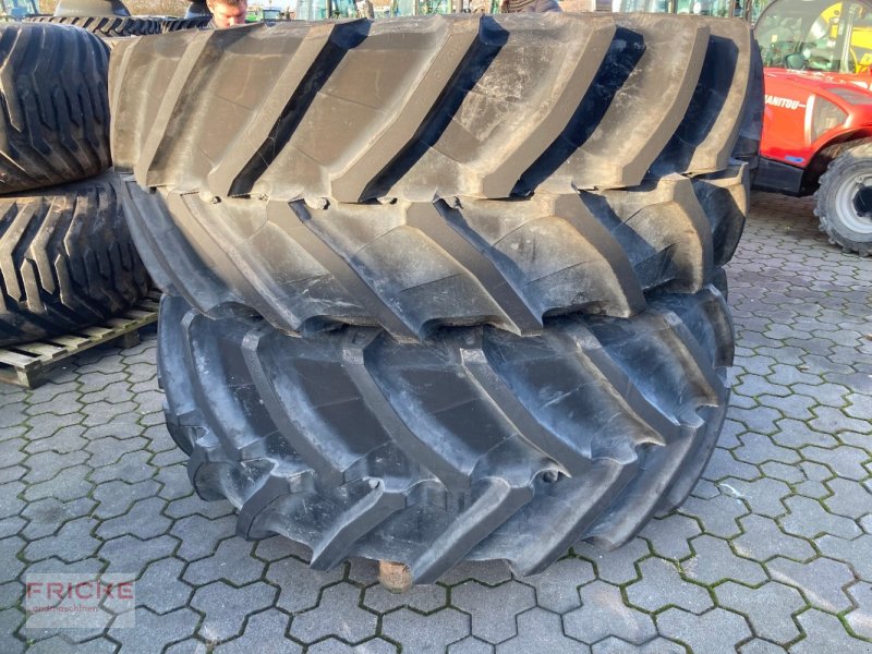 Komplettradsatz of the type Trelleborg 710/70 R38, Neumaschine in Bockel - Gyhum (Picture 1)