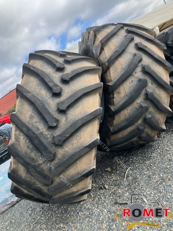 Komplettradsatz of the type Trelleborg 900/60R42TM1000, Gebrauchtmaschine in Gennes sur glaize (Picture 1)