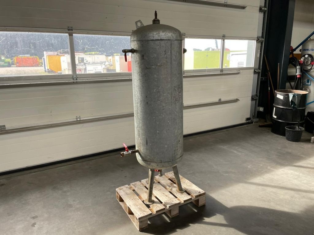 Kompressor typu Atlas Copco 250 liter 11 Bar Luchtketel Gegalvaniseerd Air Tank Verticaal, Gebrauchtmaschine v VEEN (Obrázek 11)