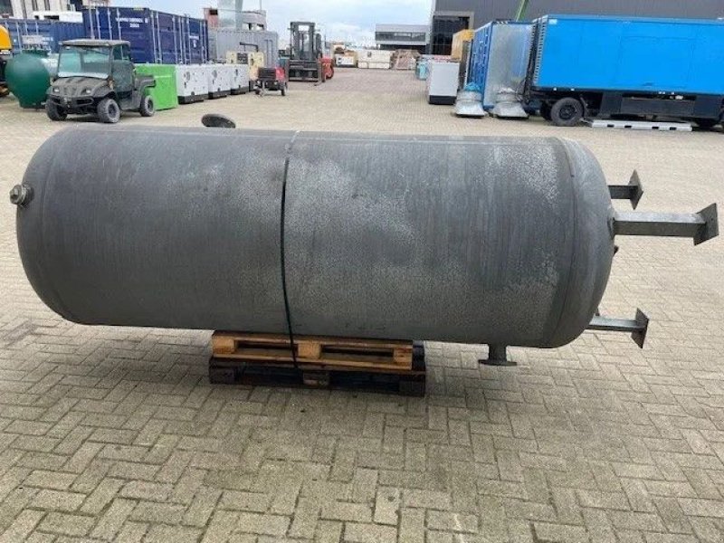 Kompressor van het type Atlas Copco 3.000 Liter Gegalvaniseerde Verticale luchtketel 11 Bar, Gebrauchtmaschine in VEEN (Foto 7)