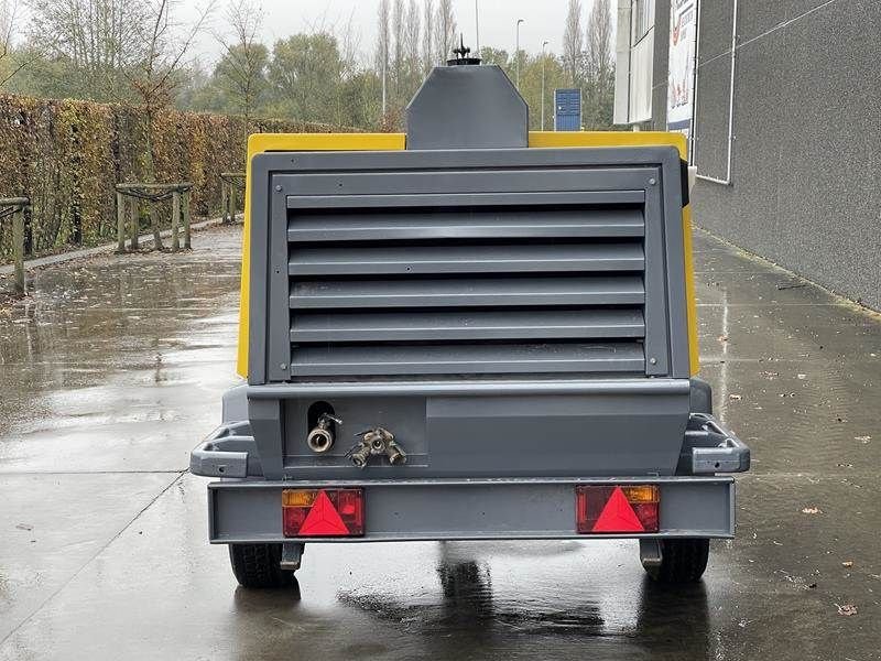 Kompressor du type Atlas Copco XAHS 186 DD, Gebrauchtmaschine en Waregem (Photo 8)