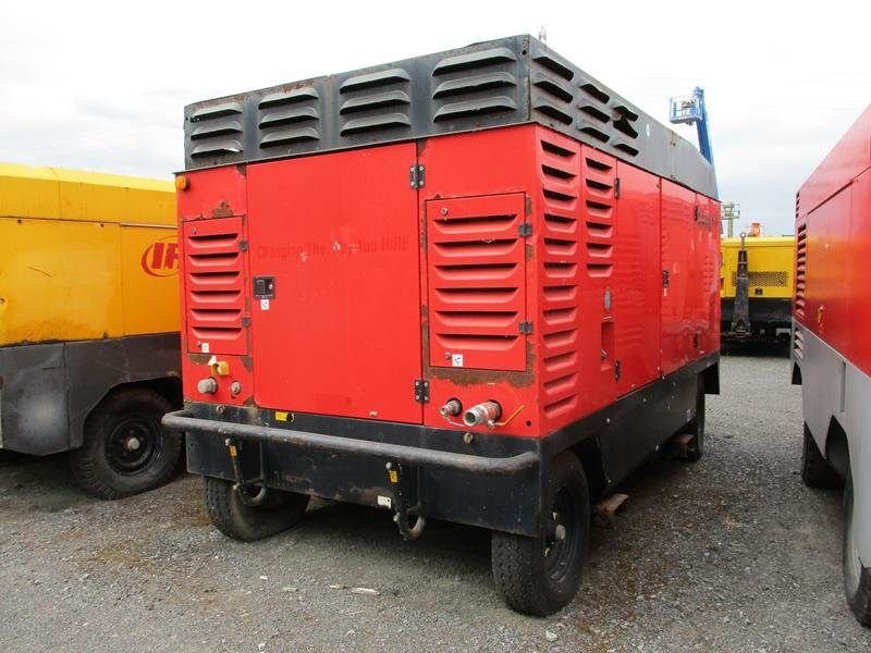 Kompressor del tipo Atlas Copco XAHS 426 CD - N, Gebrauchtmaschine In Waregem (Immagine 1)