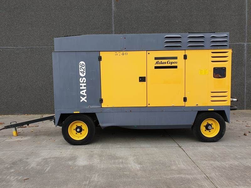 Kompressor tipa Atlas Copco XAHS 426 CD - N, Gebrauchtmaschine u Waregem (Slika 1)