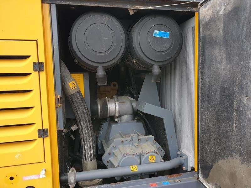 Kompressor tip Atlas Copco XAHS 426 CD - N, Gebrauchtmaschine in Waregem (Poză 5)